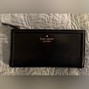 Kate Spade Braylon Patterson Drive Wallet